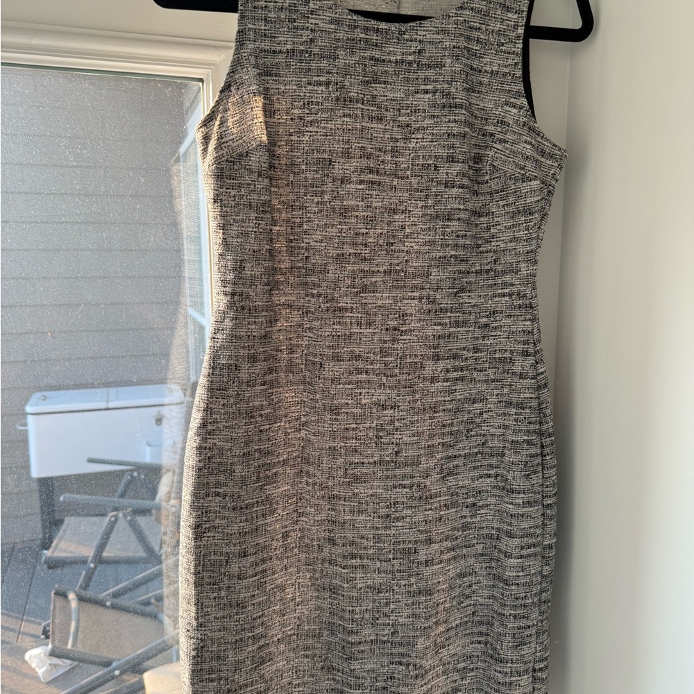 Elegant Gray Sleeveless Dress